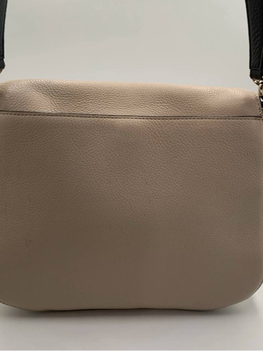 kate spade Devin Pebbled Leather Shoulder Bag in Tan/Cream with Black Trim - Picture 5 of 12
